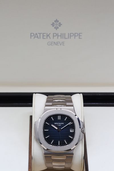 Patek Philippe Nautilus 5811/1G-001
